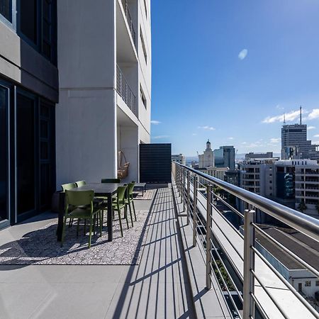 16 On Bree Luxury Apartments Kaapstad Buitenkant foto