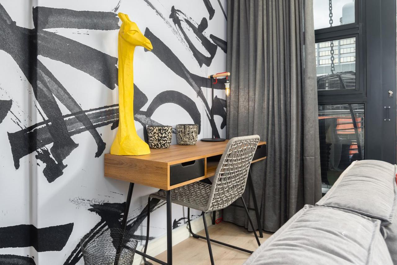 16 On Bree Luxury Apartments Kaapstad Buitenkant foto