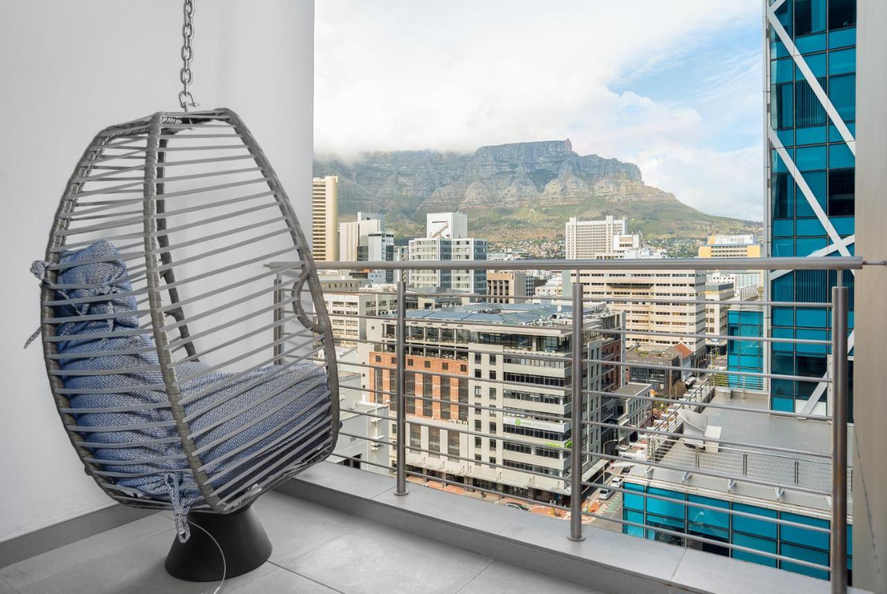 16 On Bree Luxury Apartments Kaapstad Buitenkant foto