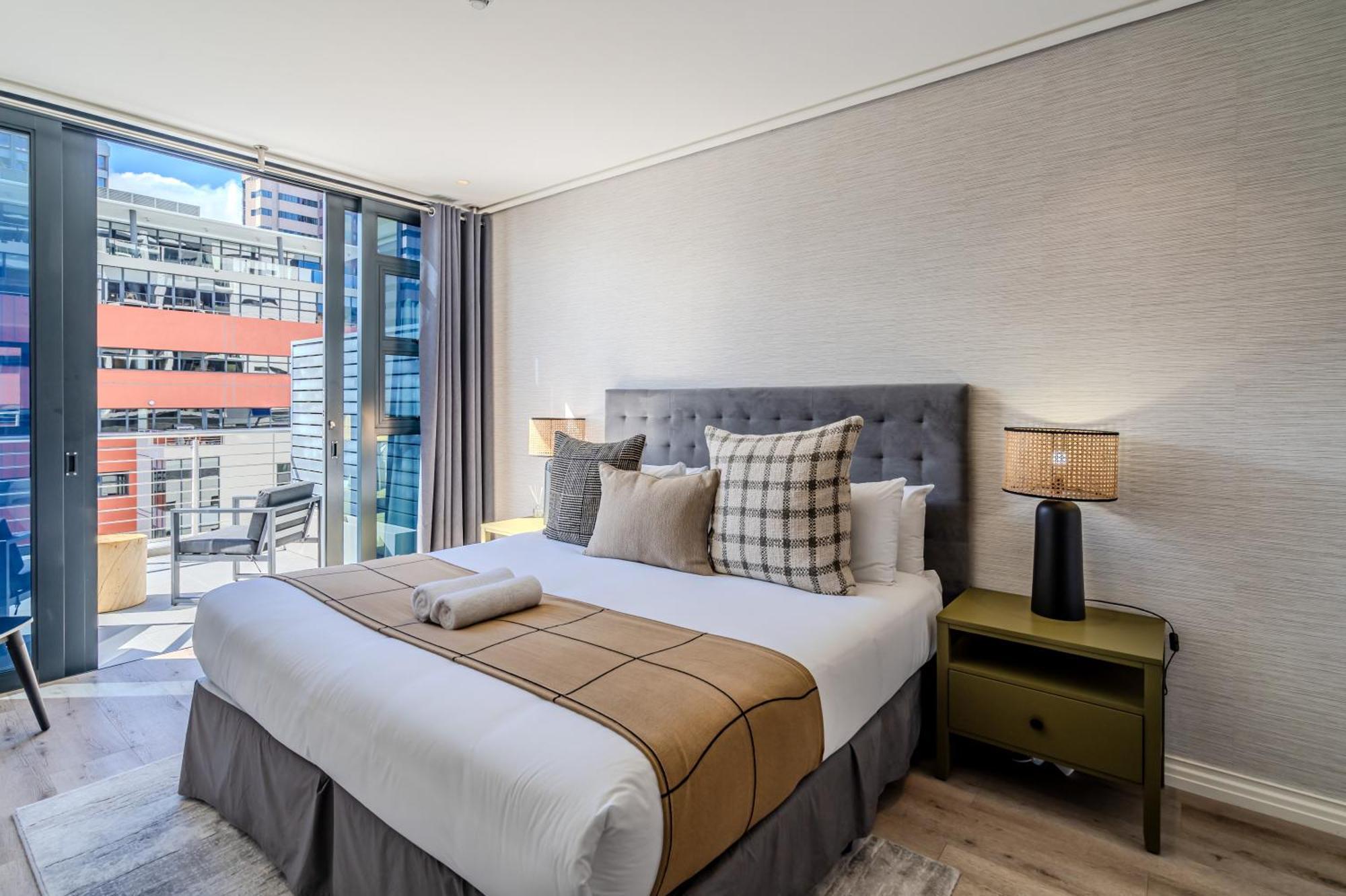 16 On Bree Luxury Apartments Kaapstad Buitenkant foto
